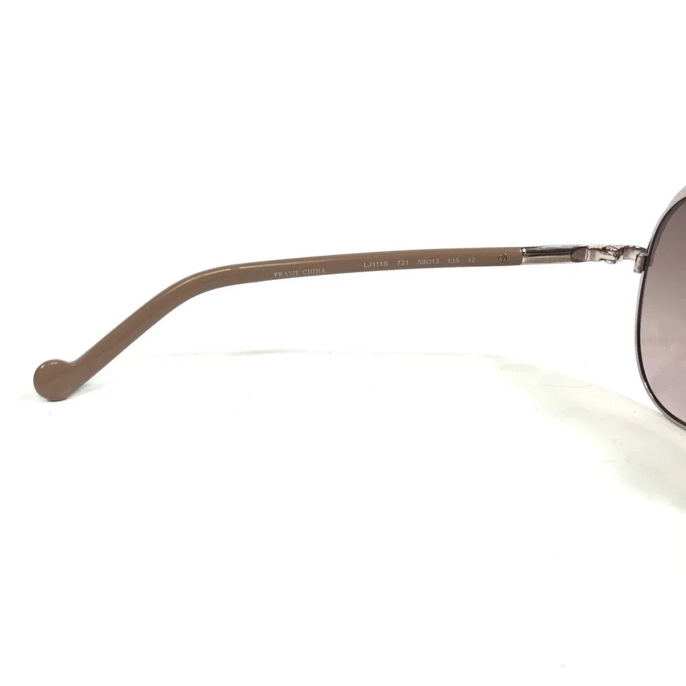 Liu Jo left lens